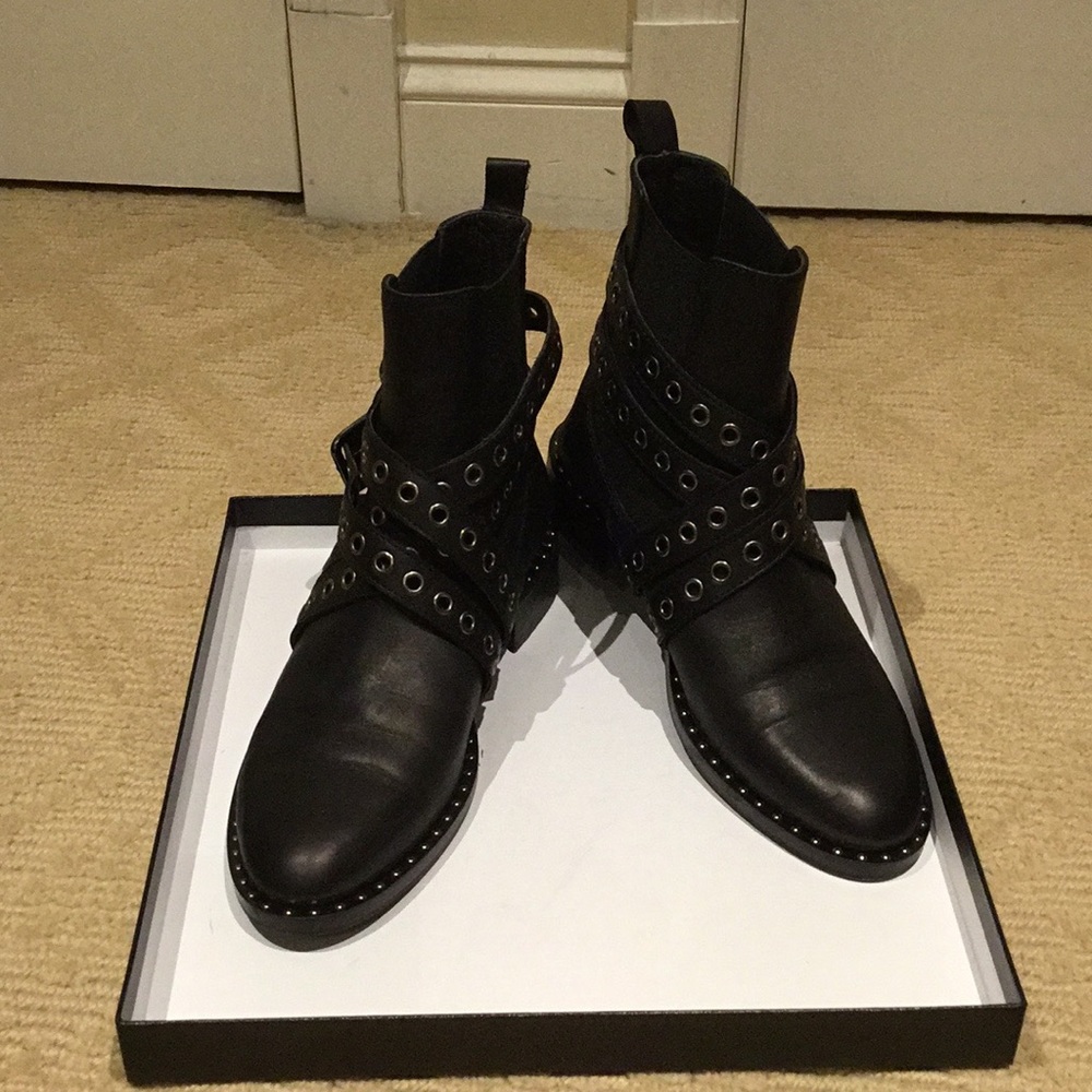 Leather boots